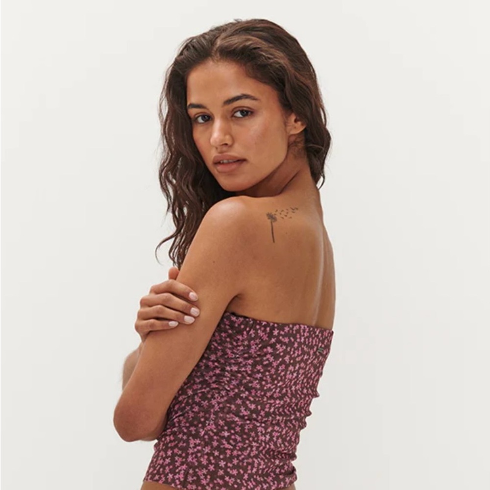 Flowered strapless top!! - Picture 4 of 15